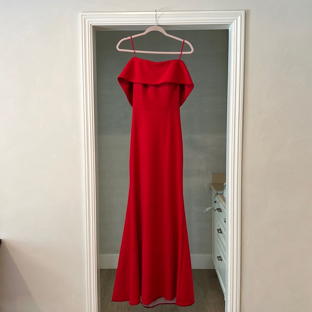 AQUA Gown, off the shoulder, women’s size 6.